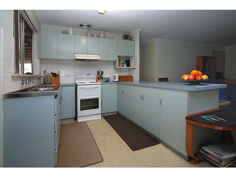 44 Lesueur Drive, Jurien Bay WA 6516