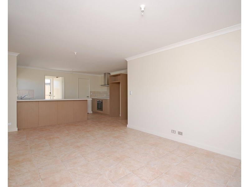 V7, 5 Moonlight Crescent, Jurien Bay WA 6516