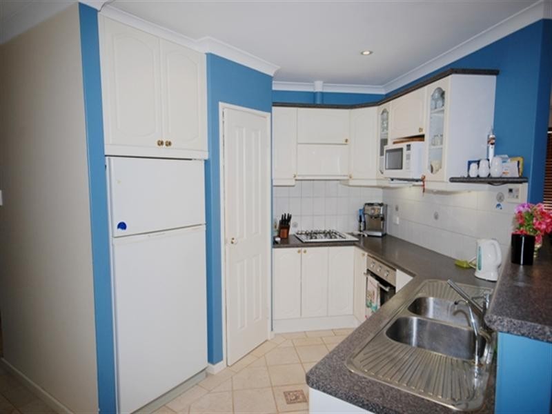 18 Heales Way, Green Head WA 6514