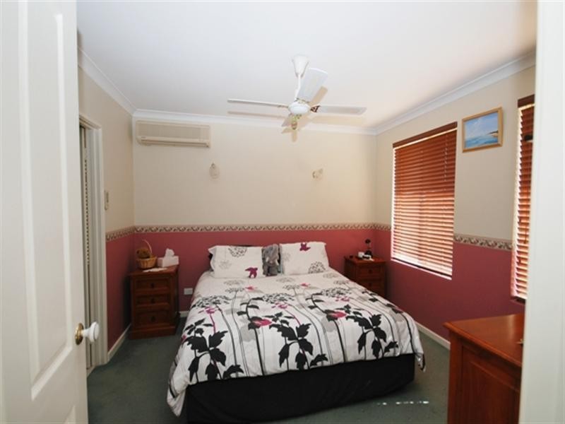 18 Heales Way, Green Head WA 6514