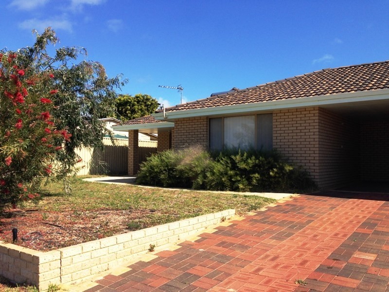 8B Elizabeth Way, Jurien Bay WA 6516