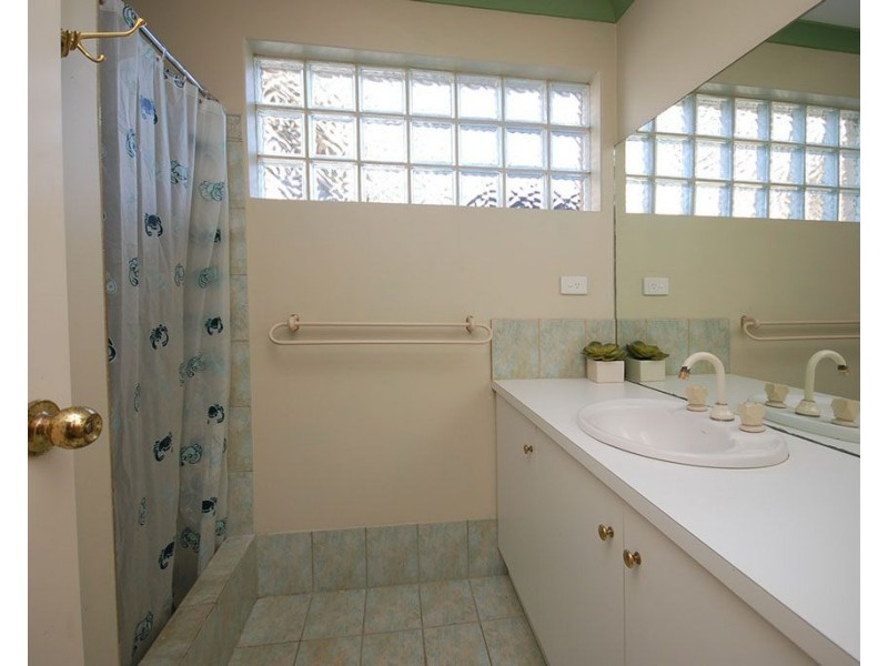 27B Coubrough Place, Jurien Bay WA 6516