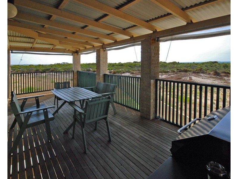 27B Coubrough Place, Jurien Bay WA 6516