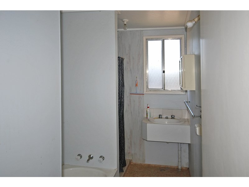 4 King Street, Eneabba WA 6518