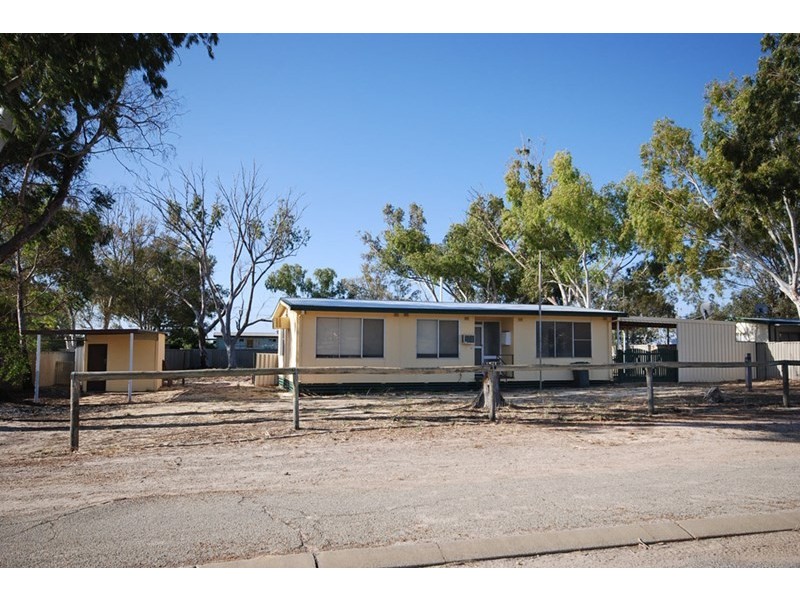 4 King Street, Eneabba WA 6518