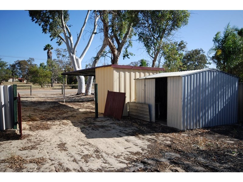 4 King Street, Eneabba WA 6518