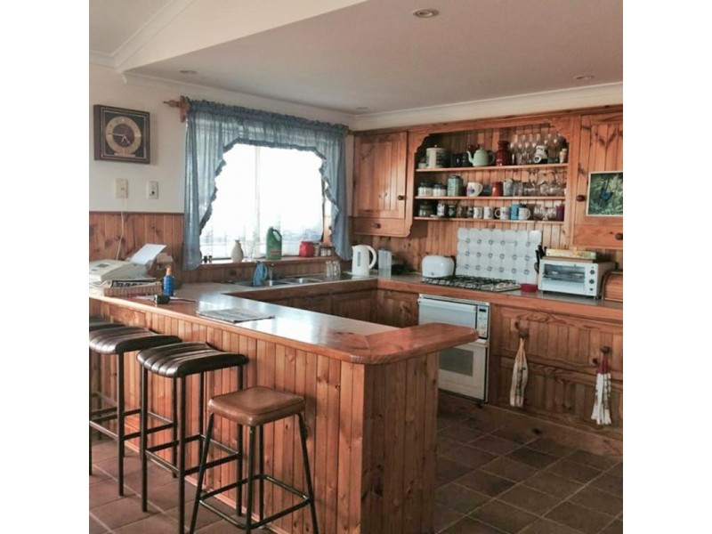 20 Catalonia Street, Cervantes WA 6511