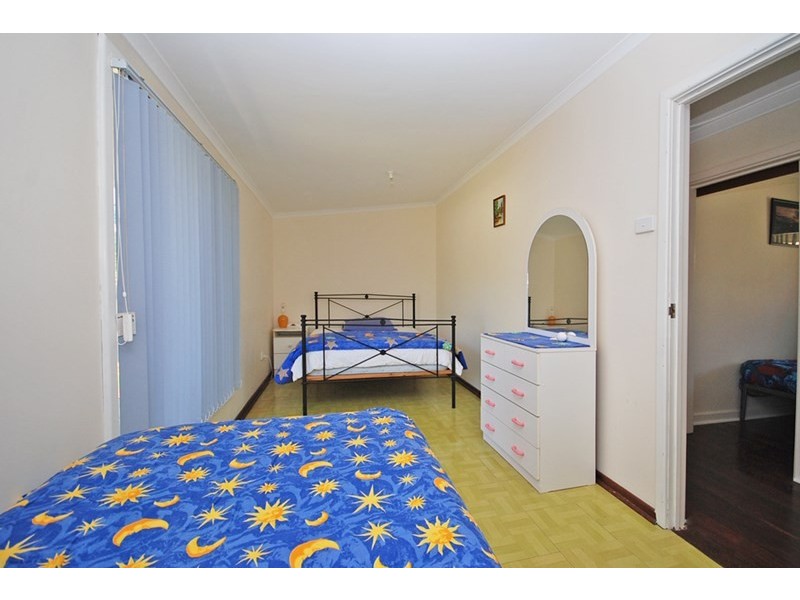 9 Hamersley Street, Jurien Bay WA 6516