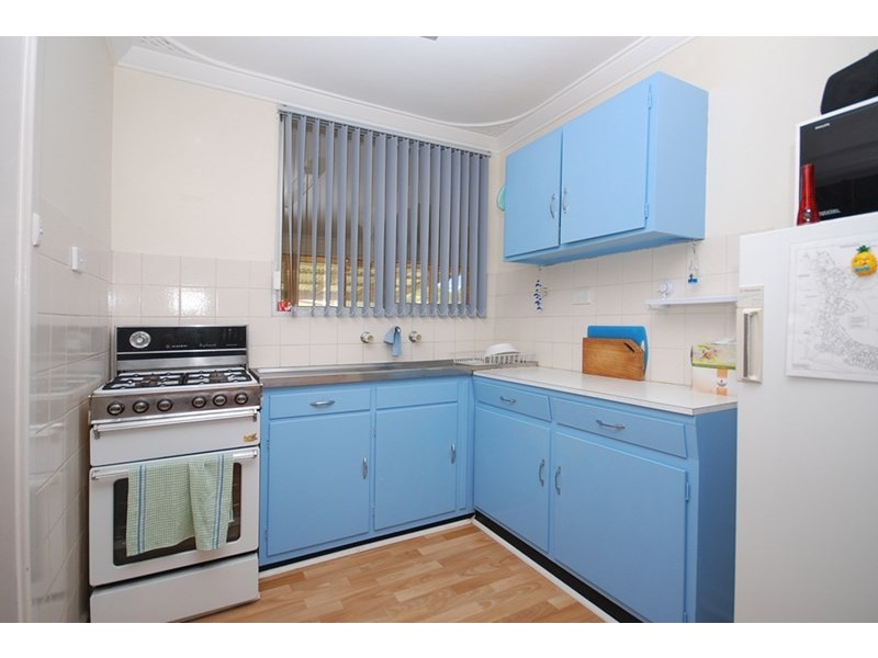 9 Hamersley Street, Jurien Bay WA 6516