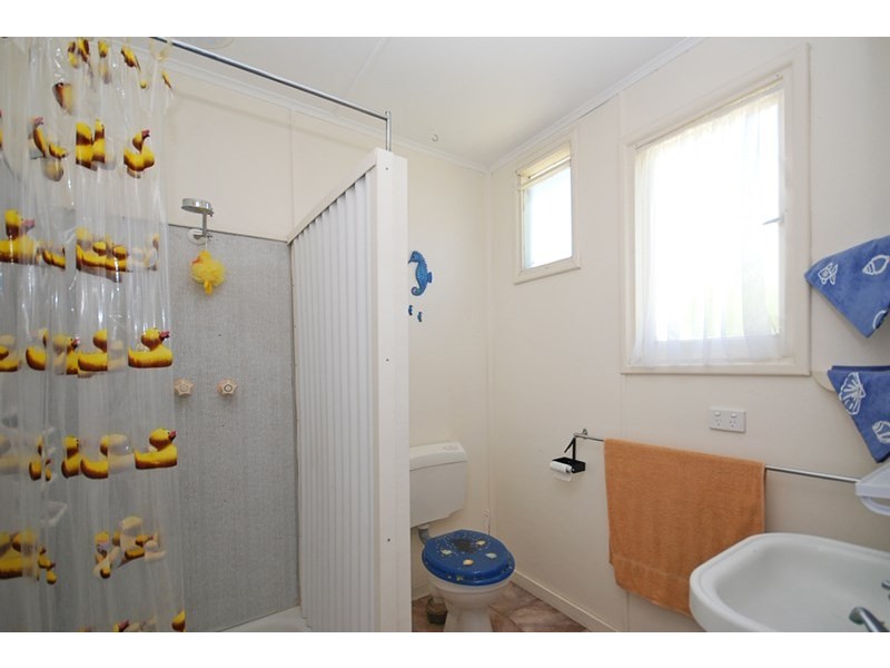 9 Hamersley Street, Jurien Bay WA 6516