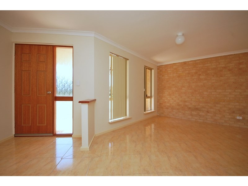 77 Geronimo Crescent, Jurien Bay WA 6516