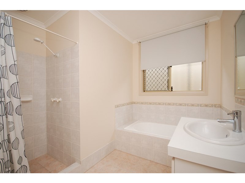 11 Shearwater Drive, Jurien Bay WA 6516