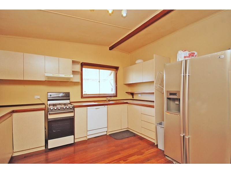 10 Battersby Road, Green Head WA 6514