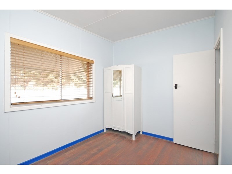 10 Battersby Road, Green Head WA 6514