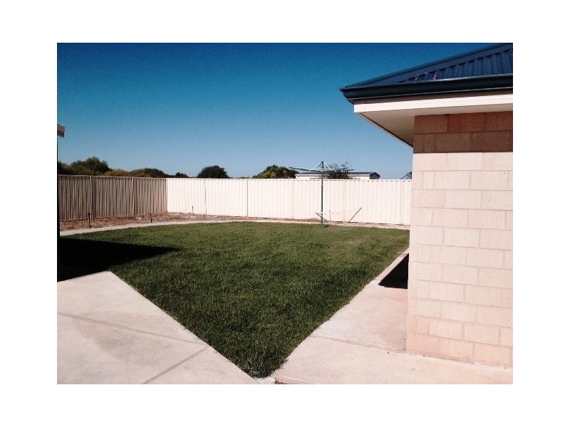 11 Prevelly Way, Jurien Bay WA 6516