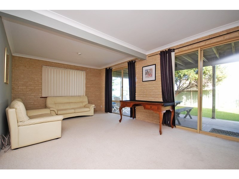 27A Coubrough Place, Jurien Bay WA 6516