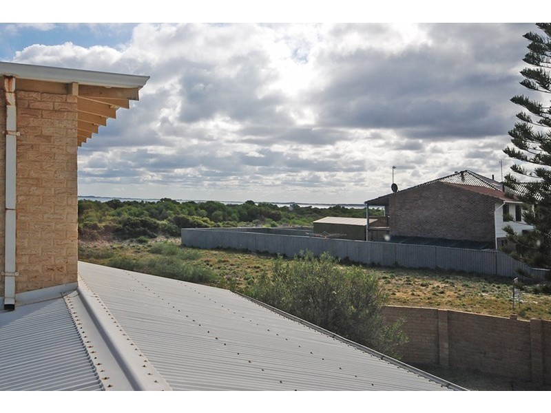 27A Coubrough Place, Jurien Bay WA 6516