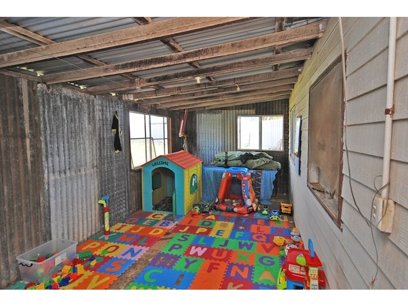 20 Rudduck Street, Leeman WA 6514