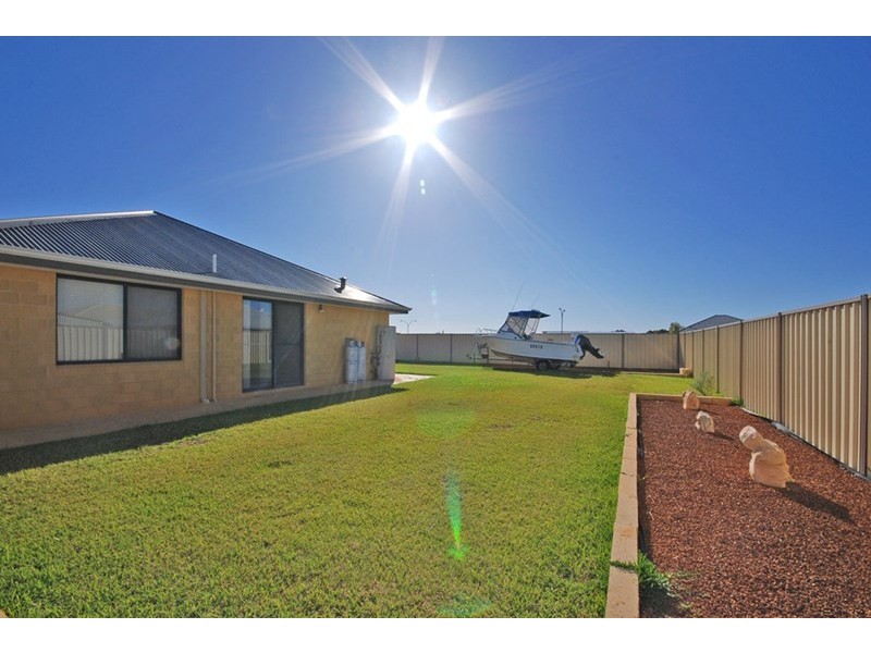 57 Middleton Boulevard, Jurien Bay WA 6516