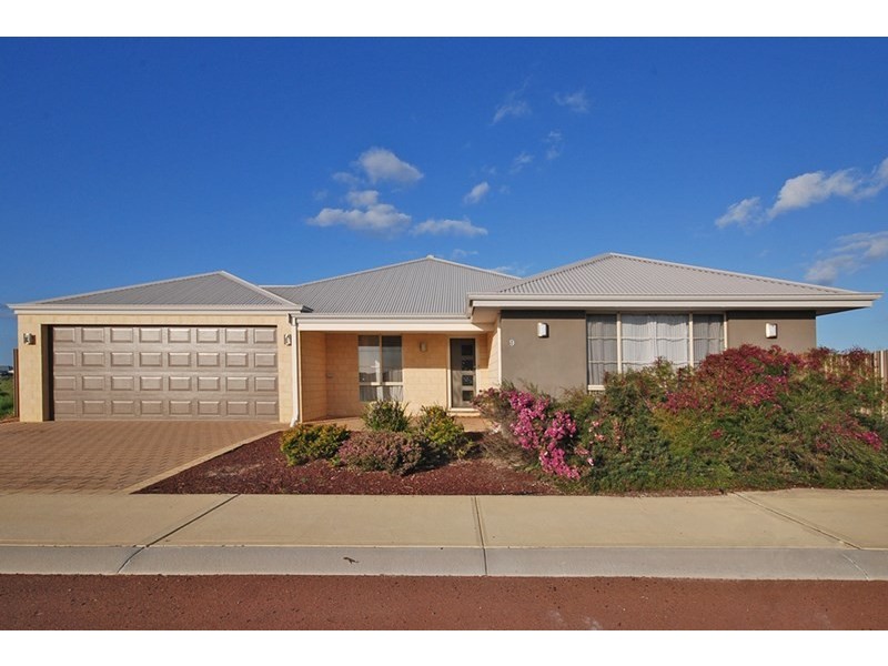 9 Bremer Parade, Jurien Bay WA 6516