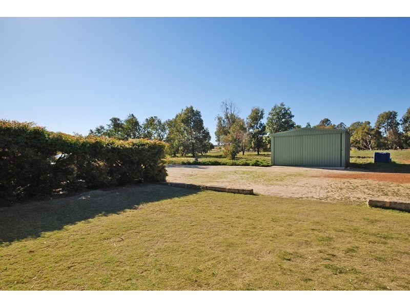 77 Geronimo Crescent, Jurien Bay WA 6516