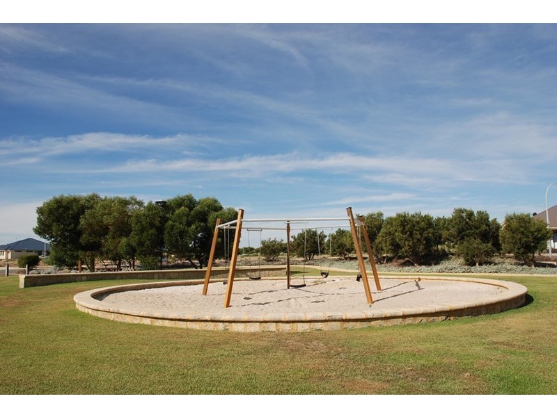 Lot 710, 8 Lily Way, Jurien Bay WA 6516