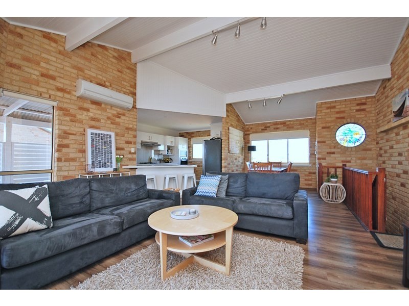 7 Karleen Lane, Jurien Bay WA 6516