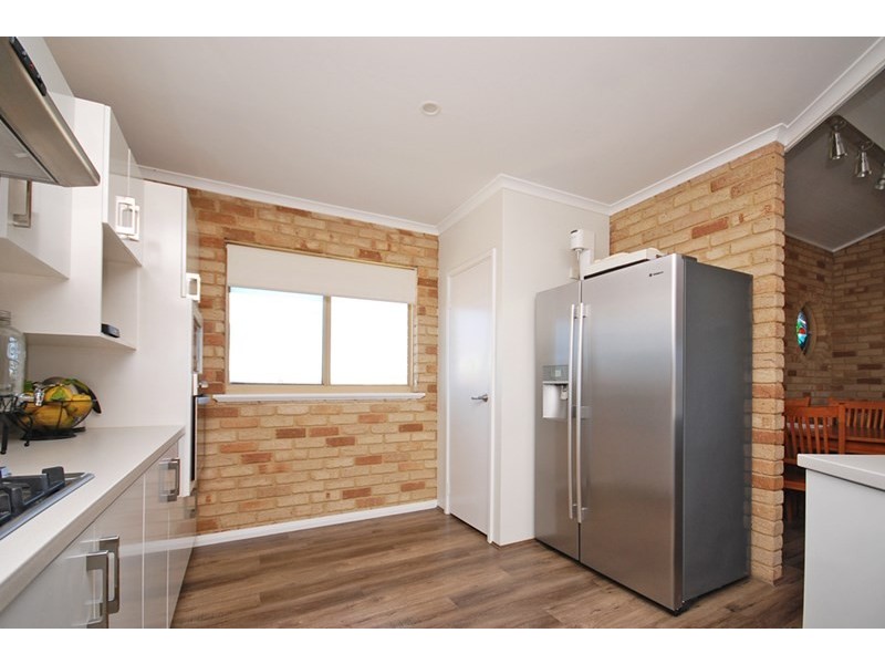 7 Karleen Lane, Jurien Bay WA 6516