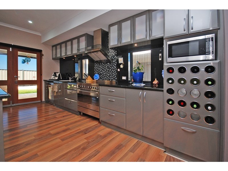 5 Acacia Court, Jurien Bay WA 6516