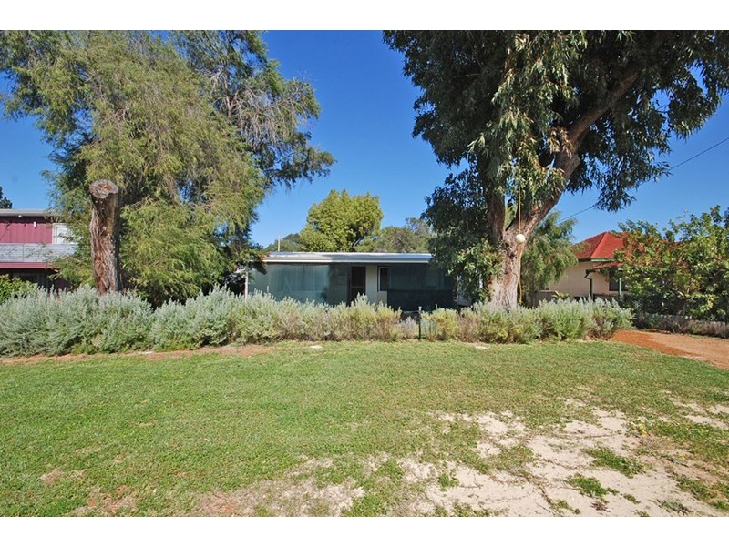 10 Cameron Street, Jurien Bay WA 6516