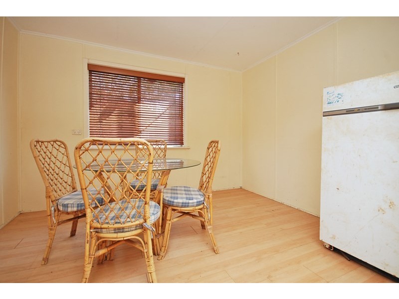 10 Cameron Street, Jurien Bay WA 6516