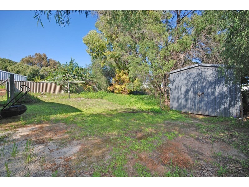 10 Cameron Street, Jurien Bay WA 6516