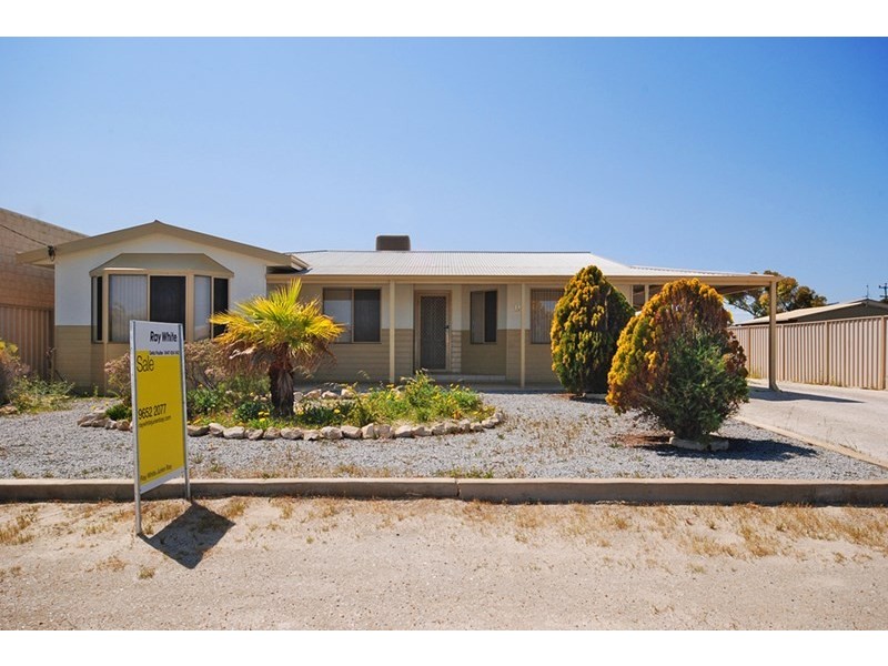 11 Shearwater Drive, Jurien Bay WA 6516