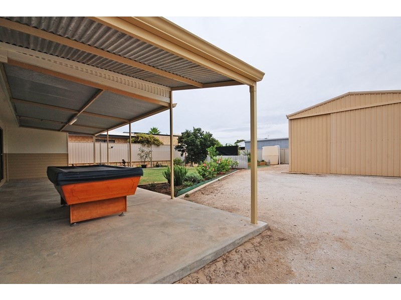 11 Shearwater Drive, Jurien Bay WA 6516