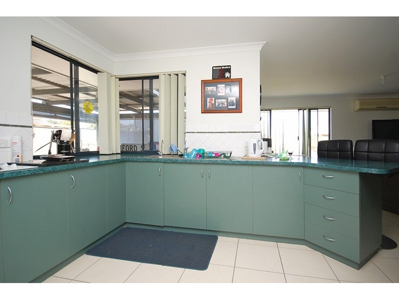 65 Lesueur Drive, Jurien Bay WA 6516