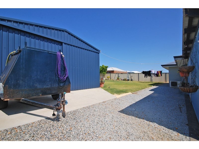 65 Lesueur Drive, Jurien Bay WA 6516
