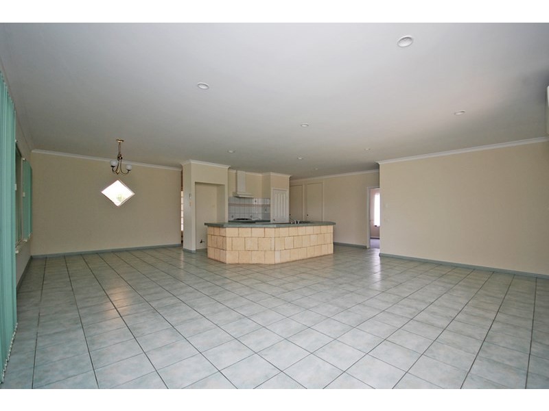 4 Shearwater Drive, Jurien Bay WA 6516