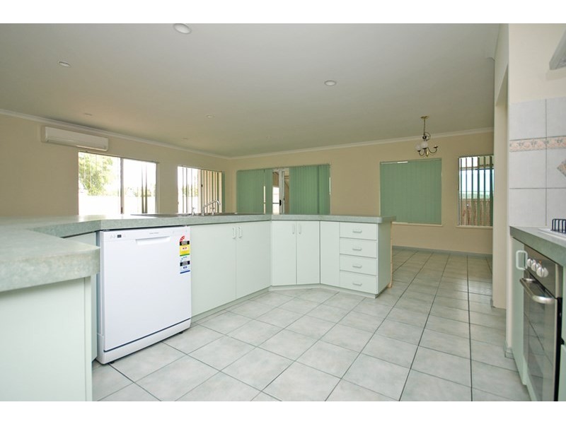 4 Shearwater Drive, Jurien Bay WA 6516