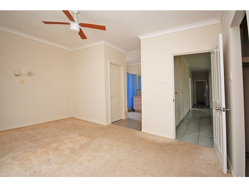 4 Shearwater Drive, Jurien Bay WA 6516