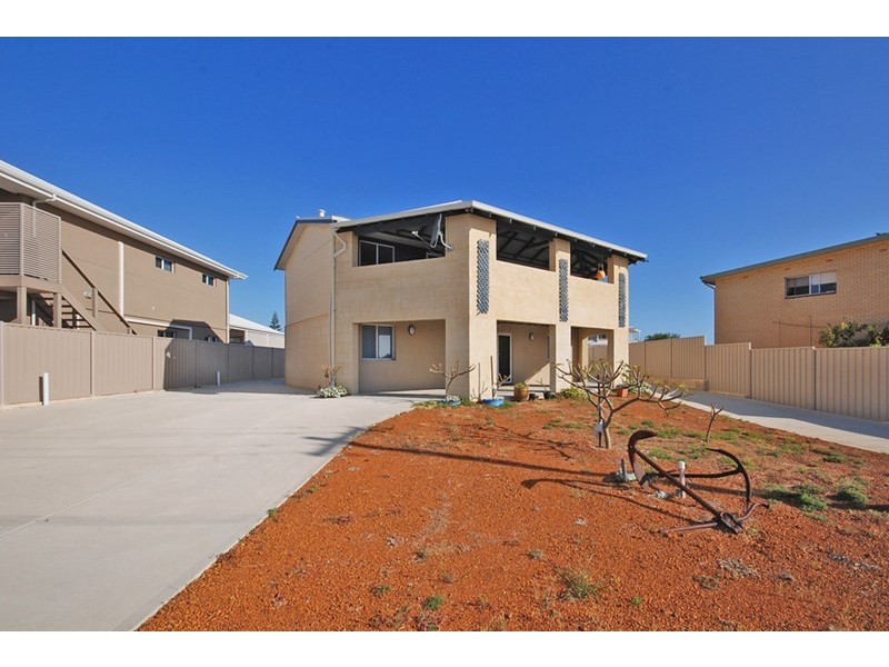 79 Drummond Circus, Cervantes WA 6511