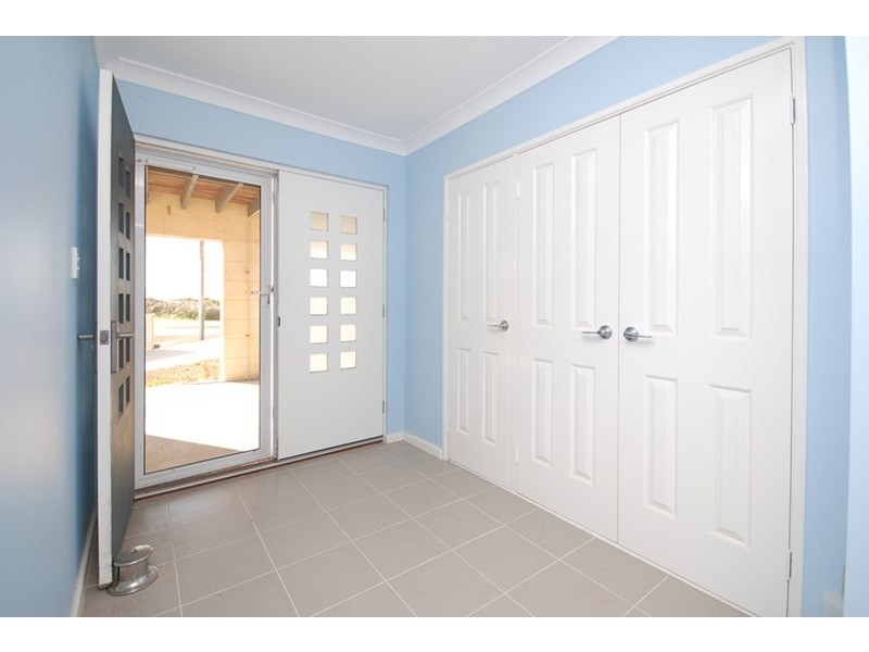 79 Drummond Circus, Cervantes WA 6511