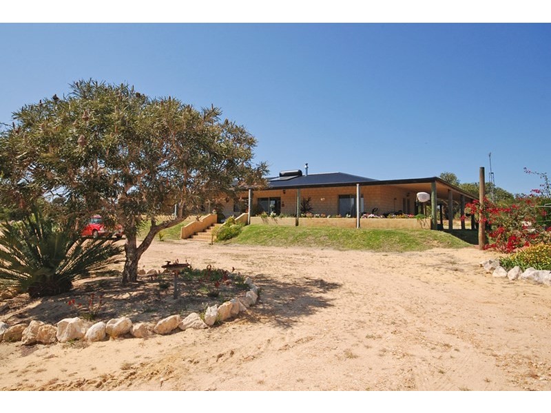 19 Wren Way, Jurien Bay WA 6516