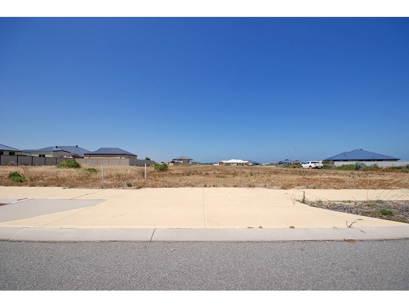 Lot 777, 10 Middleton Boulevard, Jurien Bay WA 6516
