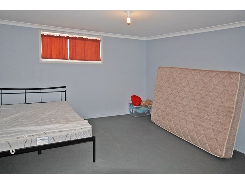 25 Lake Street, Leeman WA 6514