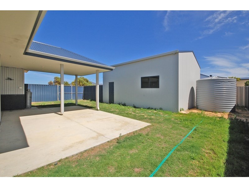 1 Eden Way, Jurien Bay WA 6516