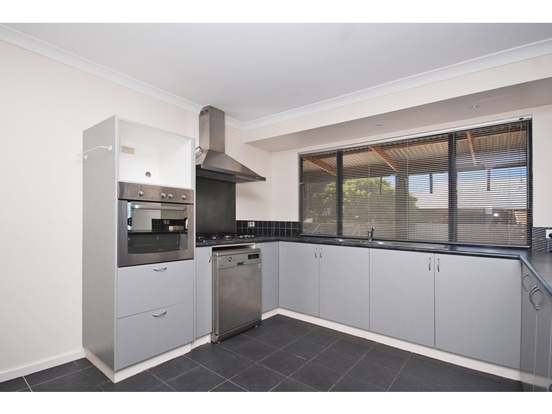 19 Elizabeth Way, Jurien Bay WA 6516