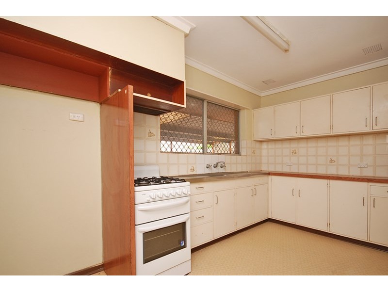 3 Cook Street, Jurien Bay WA 6516