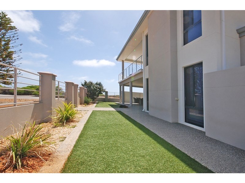 5 Island Drive, Jurien Bay WA 6516