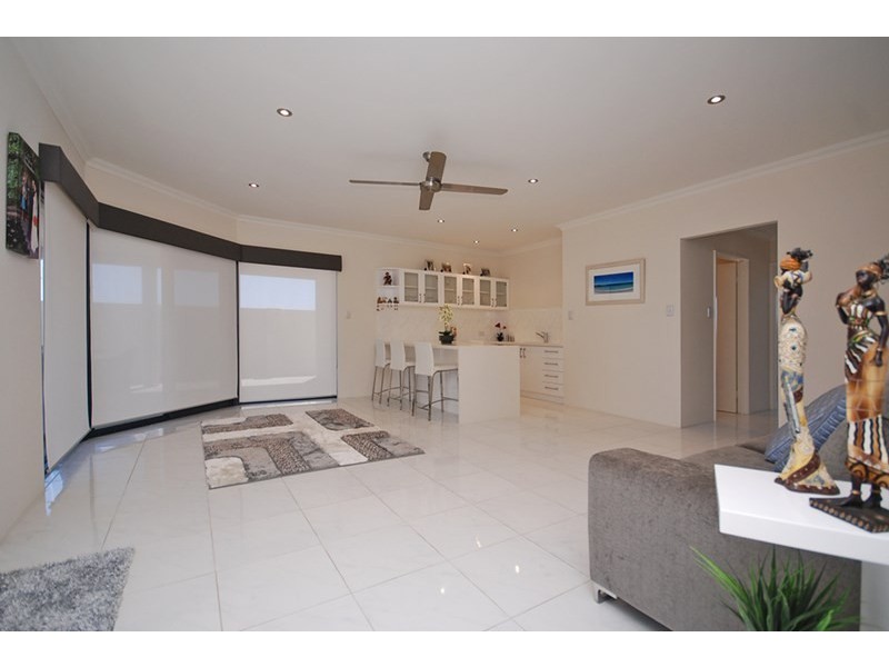 5 Island Drive, Jurien Bay WA 6516