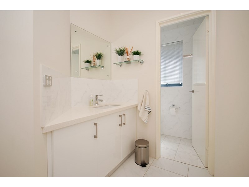 5 Island Drive, Jurien Bay WA 6516